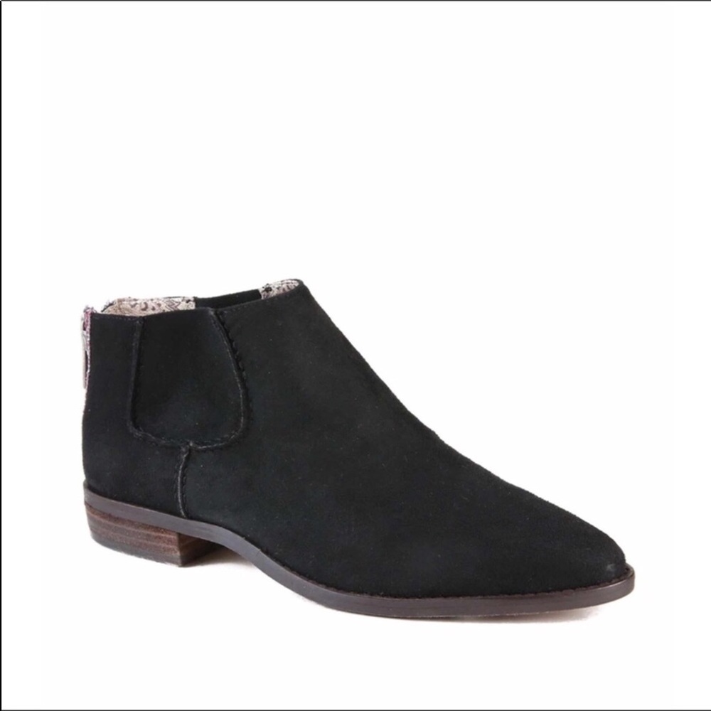 Band of Gypsies Black Booties Size 7.5